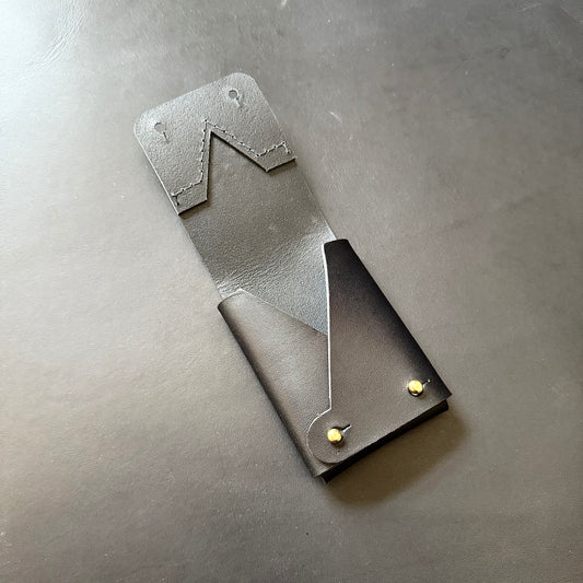 Morningstar | Leather wallet | Dual Leather stitched details