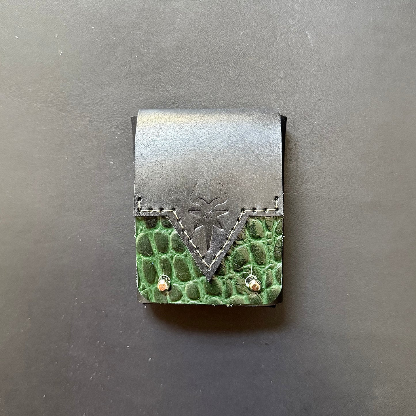 Morningstar | Leather wallet | Dual Textured Leather stitched details