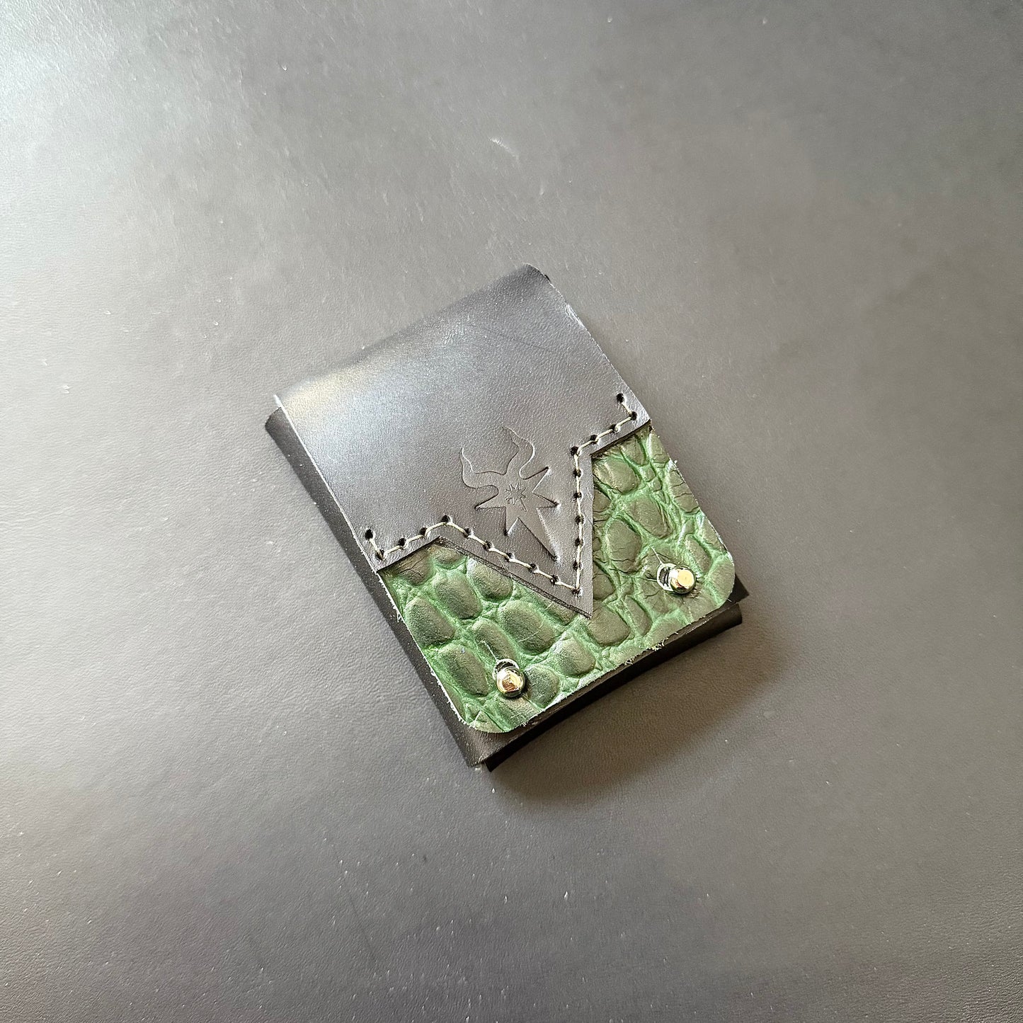 Morningstar | Leather wallet | Dual Textured Leather stitched details