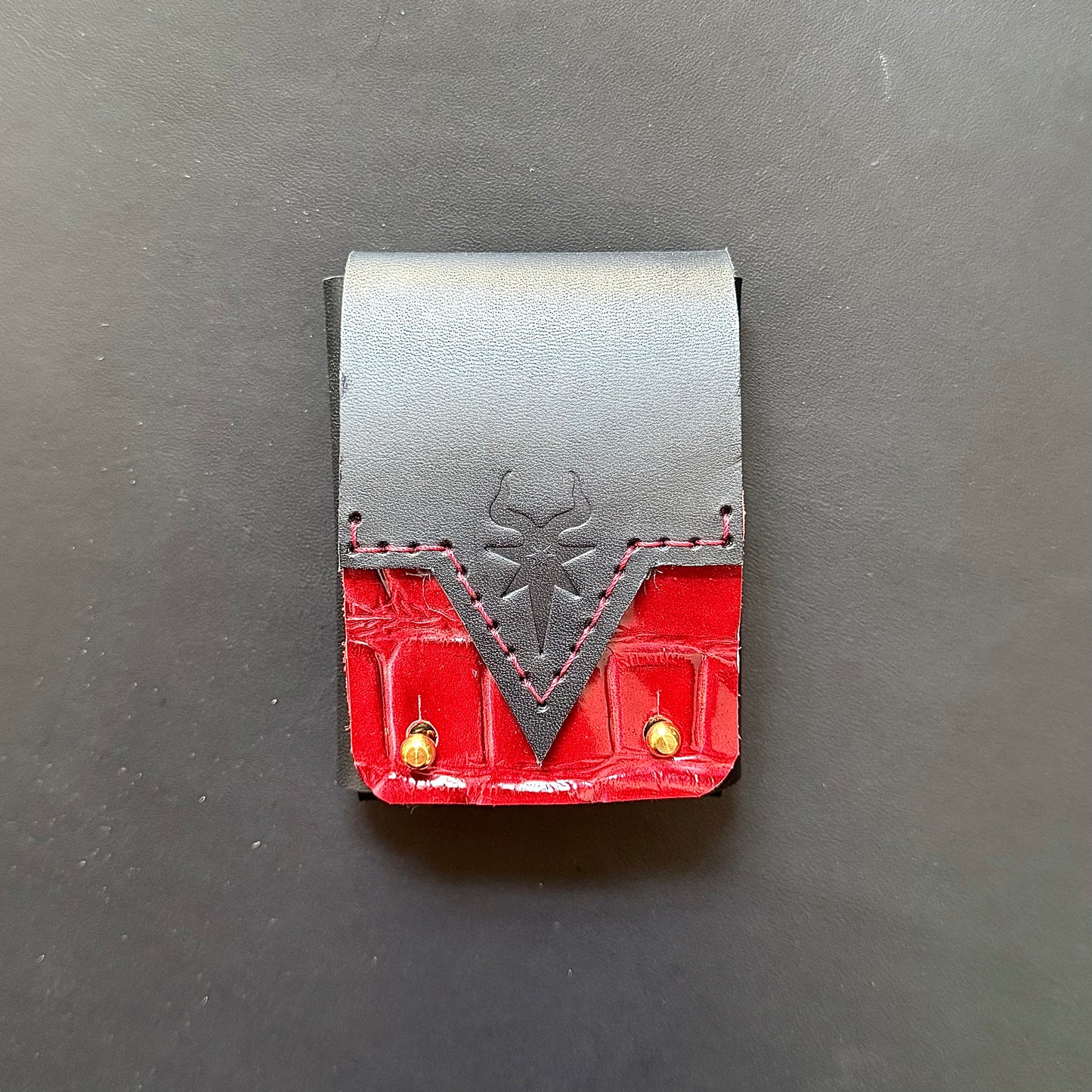 Morningstar | Leather wallet | Dual Textured Leather stitched details